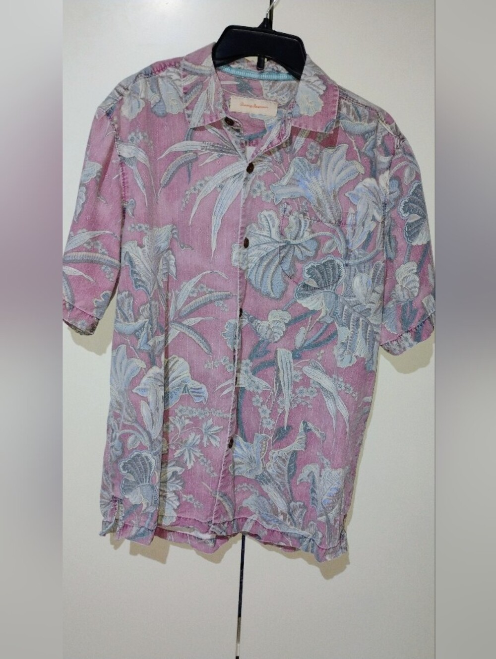 Tommy Bahama Silk Shirt Mens Small Lilac Mauve Hawaiian